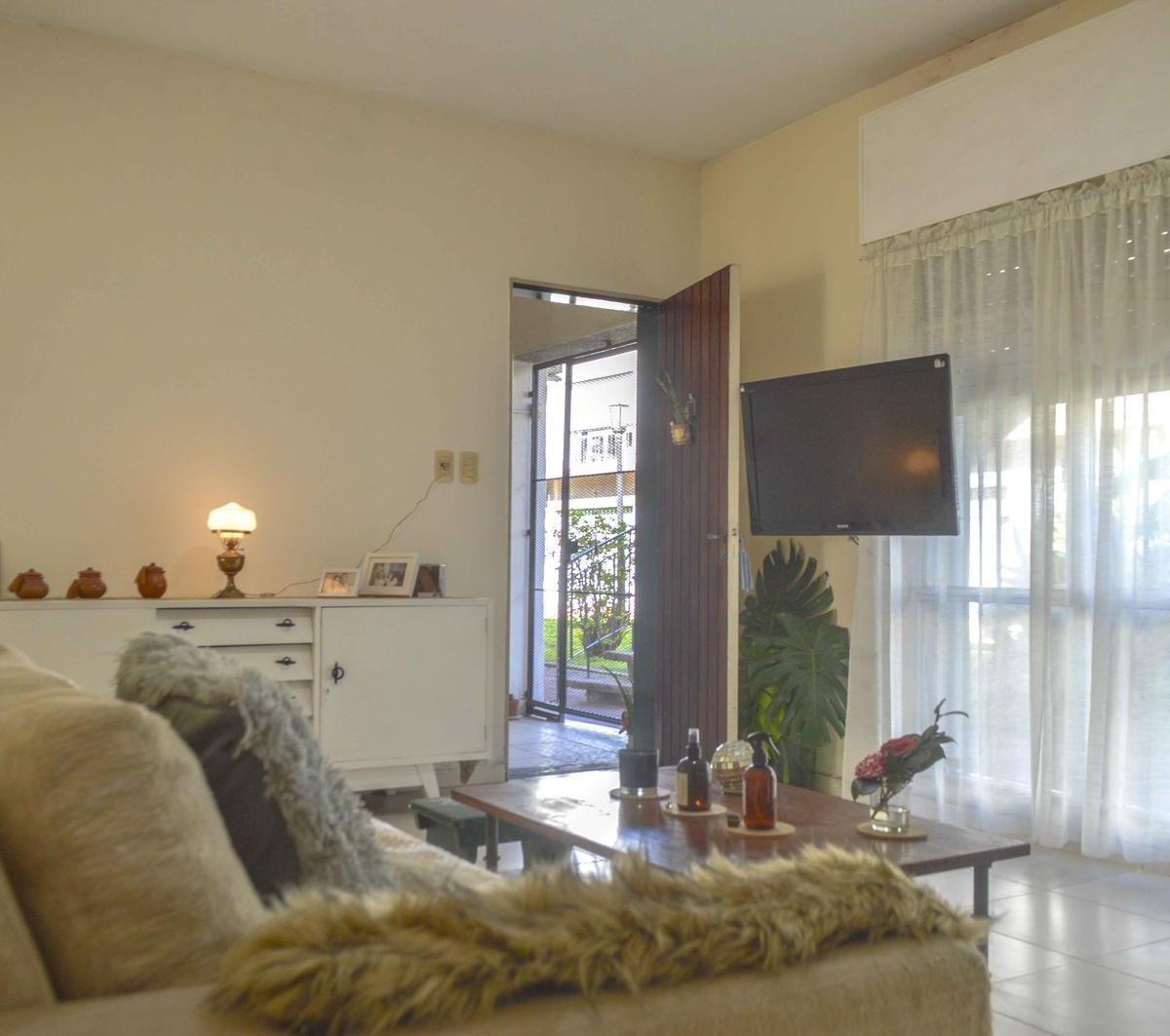 Departamento en Alberdi - Patio - Parrillero 3