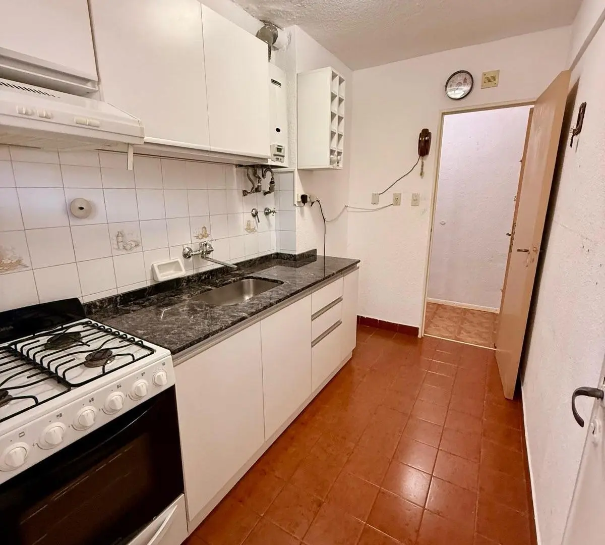 Departamento de 3 dormitorios amplios, bajos impuestos 5
