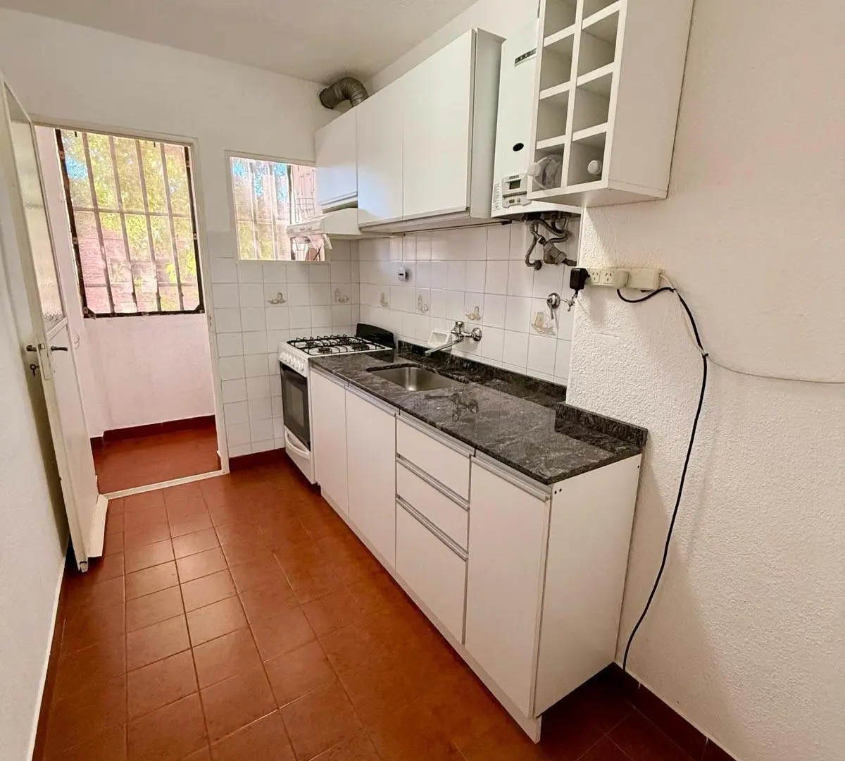 Departamento de 3 dormitorios amplios, bajos impuestos 3
