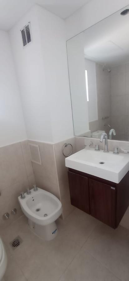 Foto de Departamento - Echesortu - Balcón - alquilado - Moderno, imagen 1