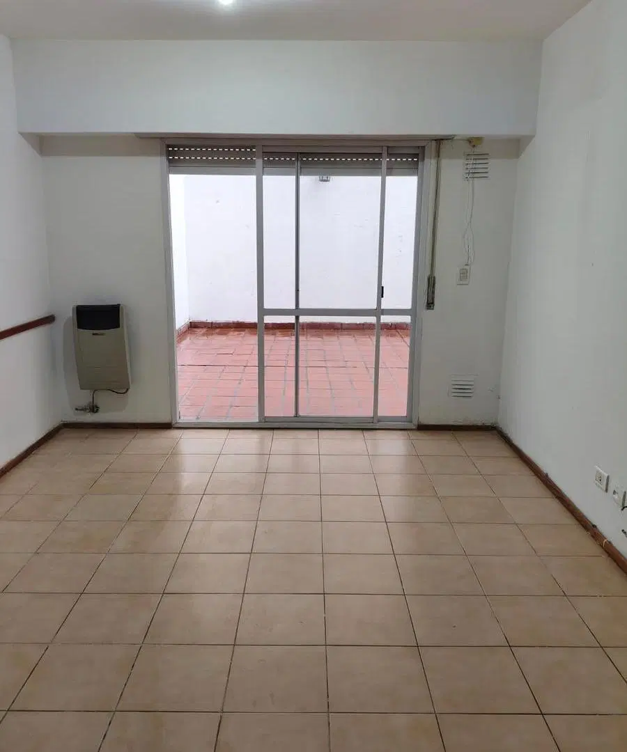 Departamento un dormitorio con patio exclusivo 3