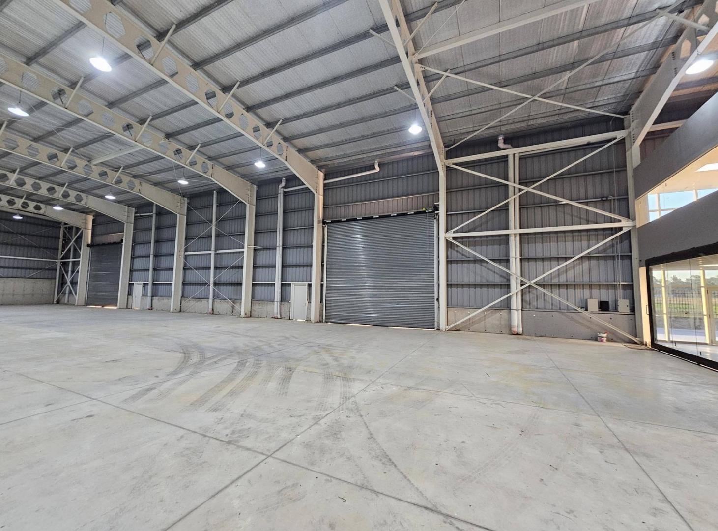 Foto de EMPRESA - INDUSTRIA - NAVES - AUTOPISTA - PARQUE INDUSTRIAL, imagen 1