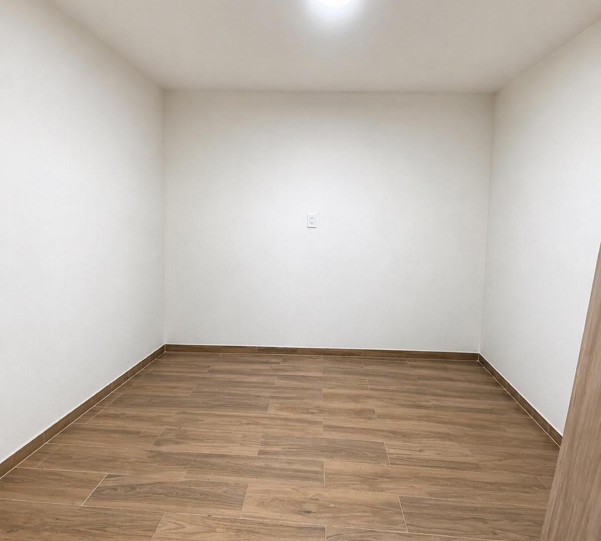 Foto de Casa totalmente reciclada, tres dormitorios, cochera y patio, imagen 1