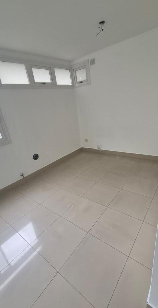 Foto de monoambiente dividido en Paraguay 1256, imagen 5