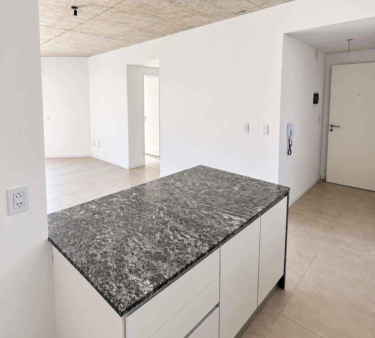 Foto de Departamento 1 Dormitorio a Estrenar, al Frente – Moreno 1500, Rosario, imagen 4