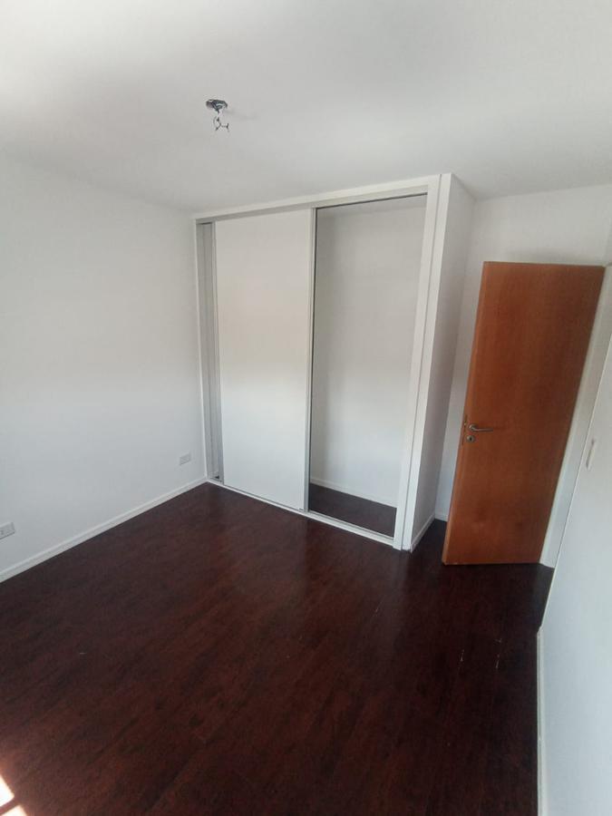 Foto de Departamento - Centro - Balcon - Suite - Cochera, imagen 4