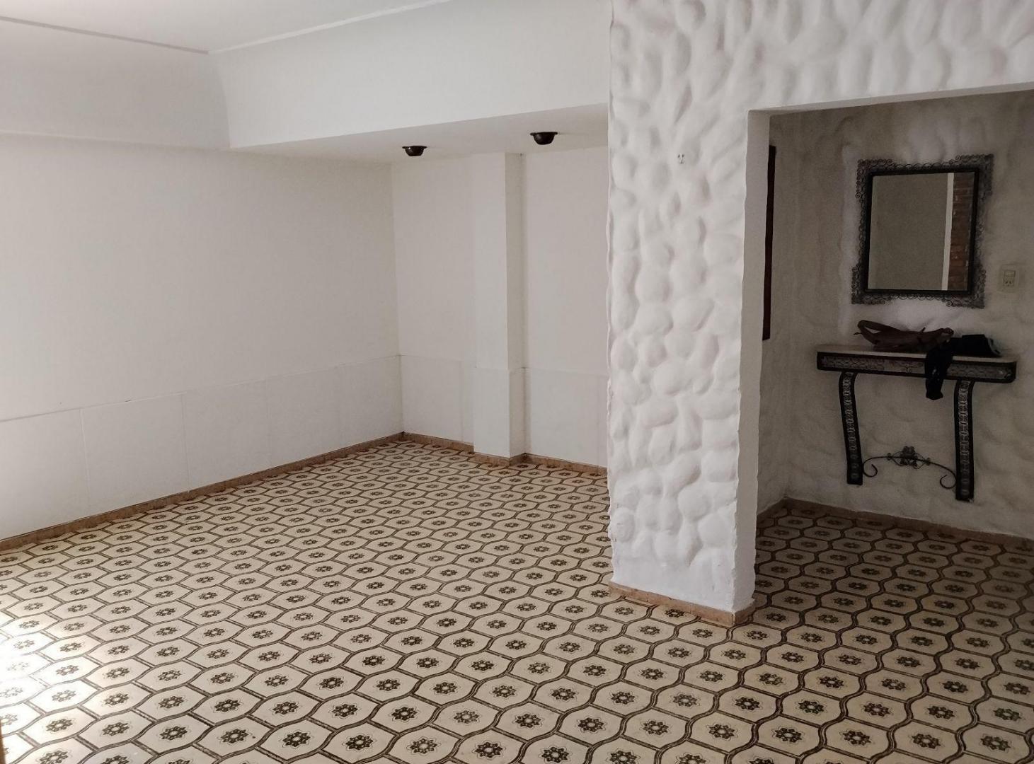 Foto de Departamento de dos dormitorios en Barrio Arroyito, imagen 2