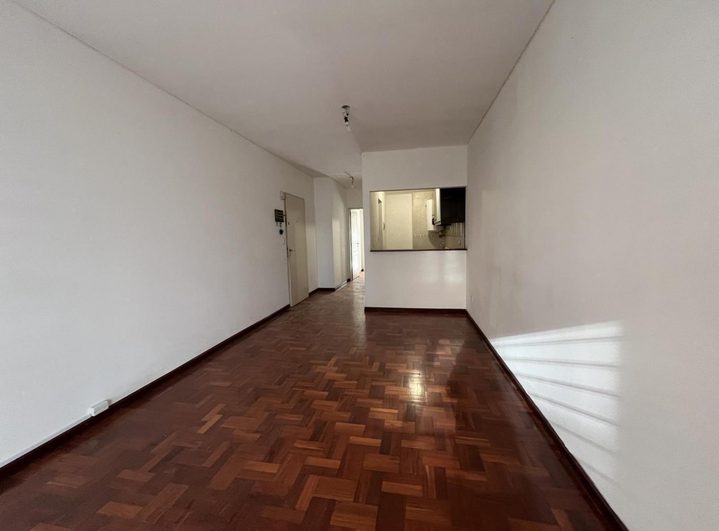 Foto de Dos ambientes con BALCON doble!, imagen 5