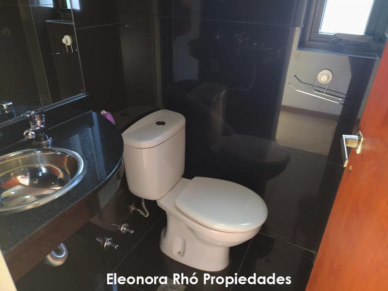 Amplisimo Piso Exclusivo 1 Dormitorio con Cochera y Patio con Parrillero 5