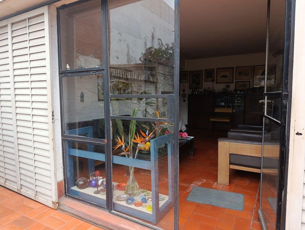 Foto de Casa muy cercana al Parque Independencia. Diseño, Luz y Jardin Unico, imagen 2