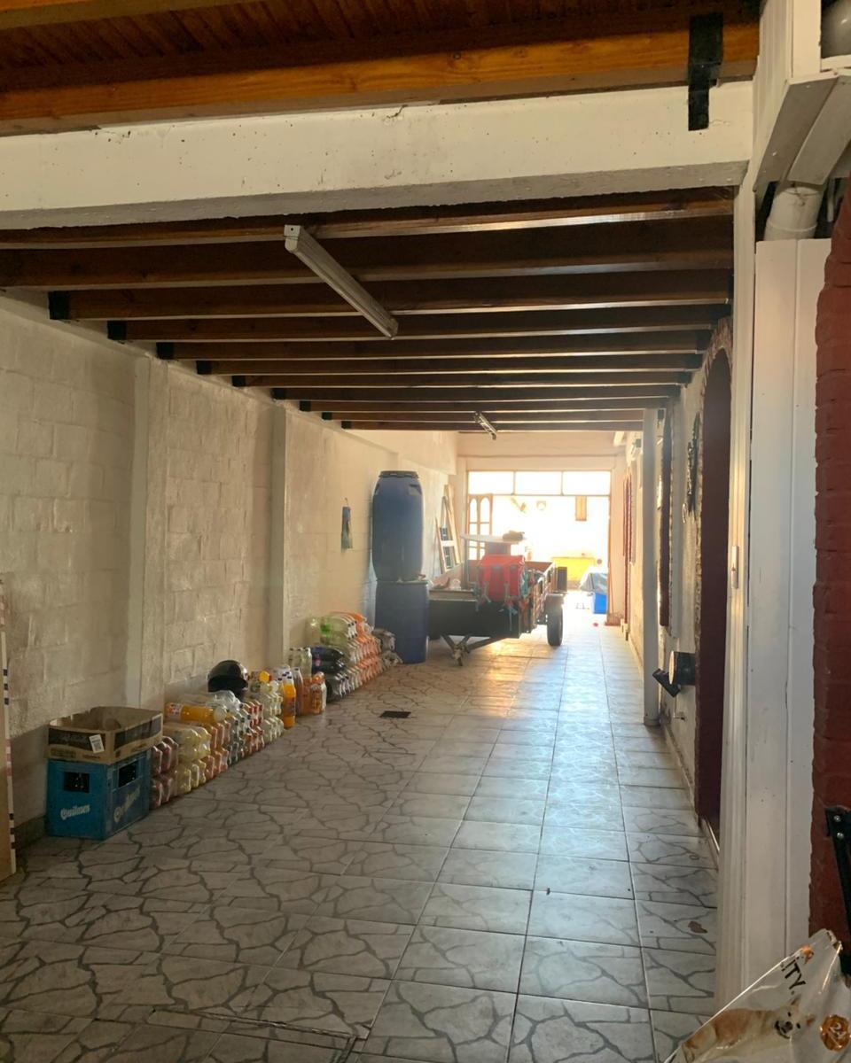 Casa en Venta - B° Ferroviario, Maipú 1