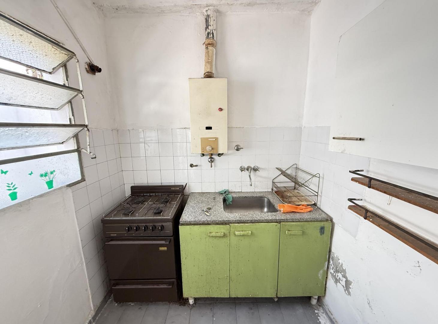 Foto de Depto pasillo. 2 habitaciones. Patio. Comodin. Sin expensas, imagen 5