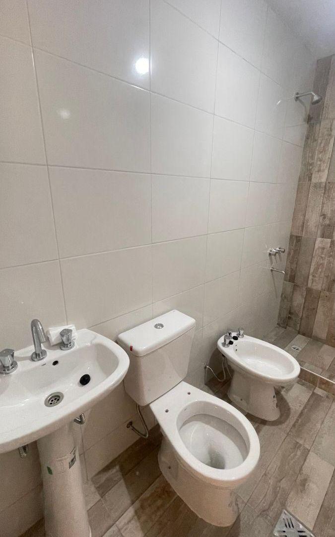 Foto de Departamento en alquiler c/ cochera en Las Heras, imagen 1