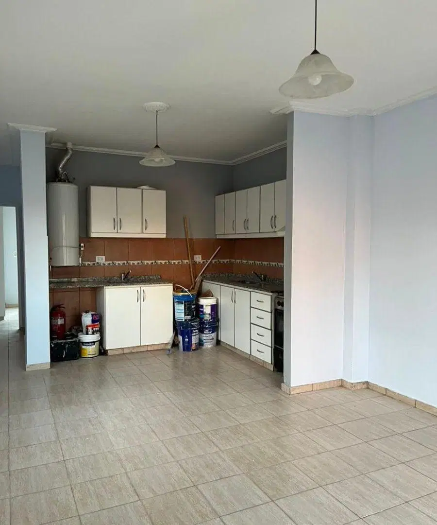 Departamento en alquiler c/ cochera en Las Cañas 3