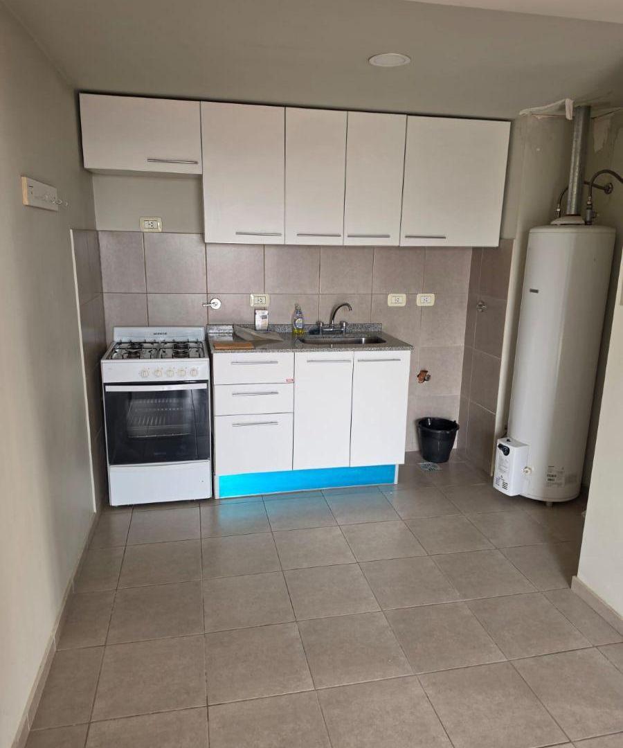 Foto de Departamento en alquiler c/ cochera en 6.ª Sección Residencial Norte, imagen 4