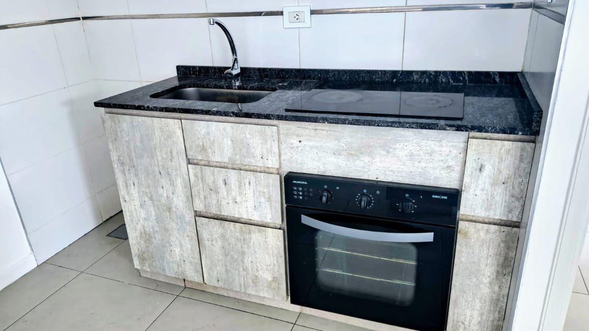 Foto de Departamento en alquiler c/ cochera en Rodeo de la Cruz, imagen 4