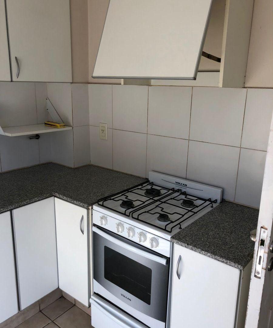Foto de Departamento en alquiler c/ cochera en San Francisco del Monte, imagen 2