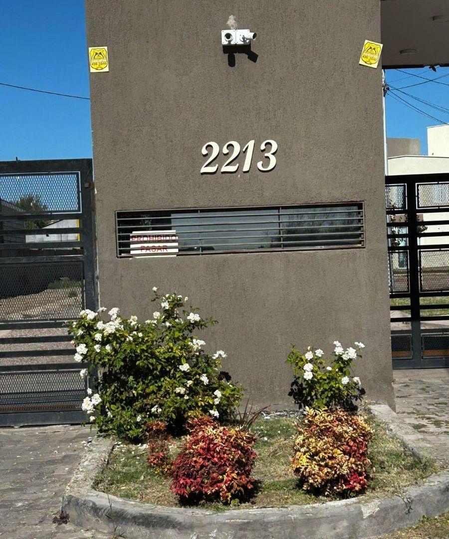 Foto de Dúplex en venta c/ cochera en Las Cañas, imagen 5