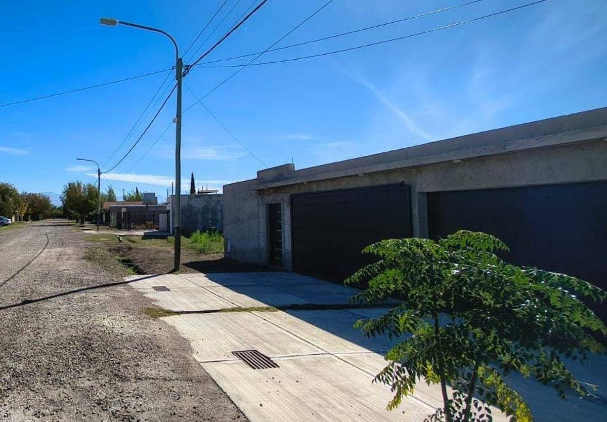 Foto de Casa en venta c/ cochera en Otros barrios, imagen 5