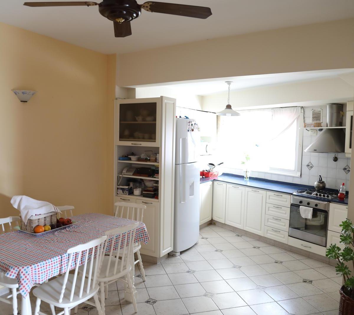 Casa en Venta - Villa Devoto - 5 Amb - Jardin - Cochera 1