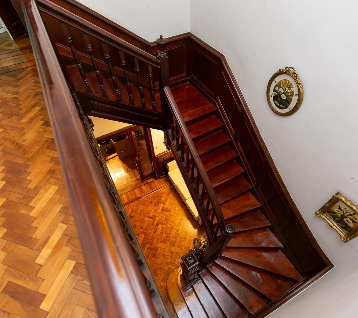 Venta - Casa - 6 Ambientes - Belgrano R - Patio - Cochera - Playroom - Terraza - Belgrano - Suite 1