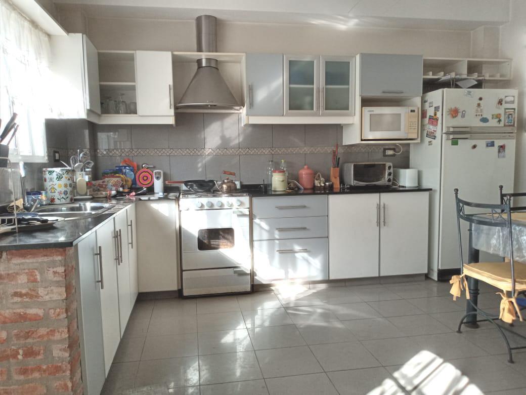 Casa - Escobar-Venta