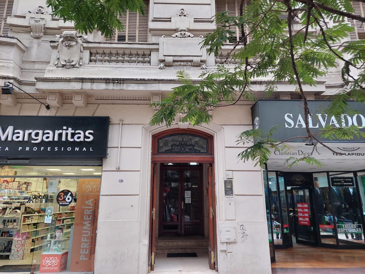 Semipiso Frances - 4 Dorm. - Venta - 5 Ambientes - Tribunales 2