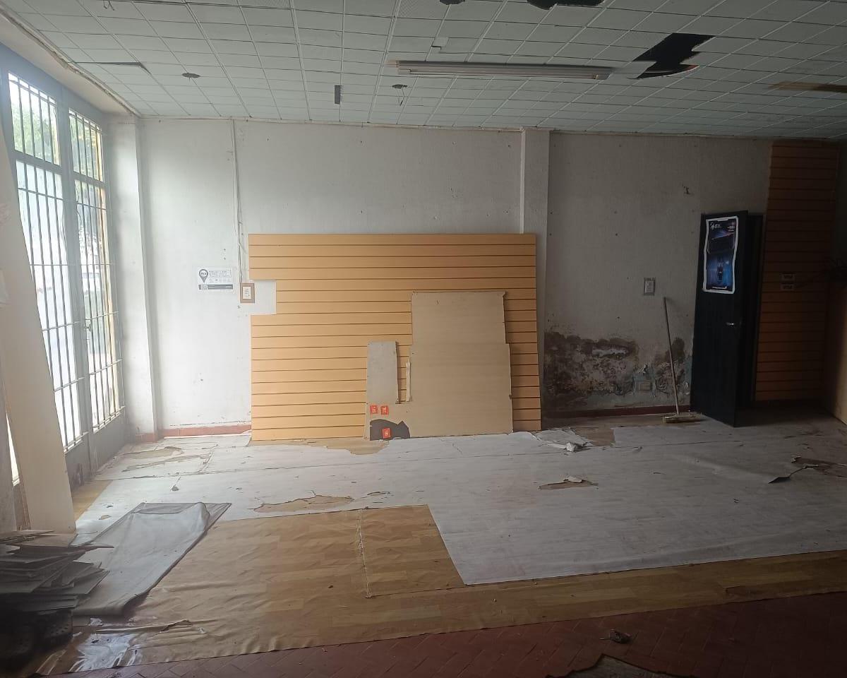 Galpón en Floresta Apto Para La Industria 220 m² - Venta 2