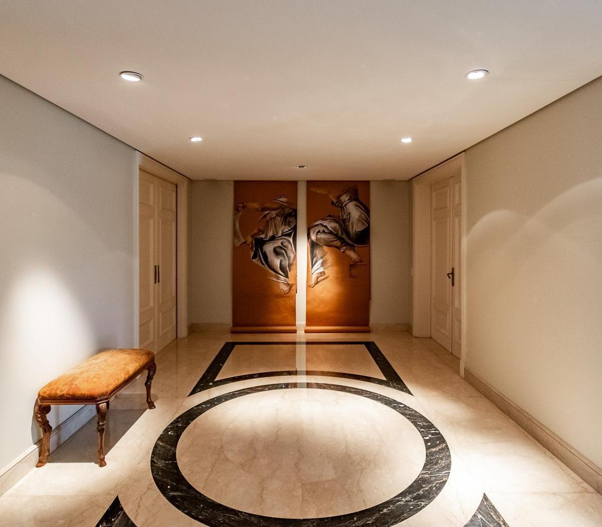 Venta Piso Edif Grand Bourg Av Figueroa Alcorta Esq Tagle, Piso 1