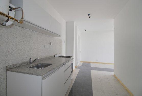 PH en Venta 2 Ambientes Al Frente con Balcón. Lanus Reciclado a Nuevo 3
