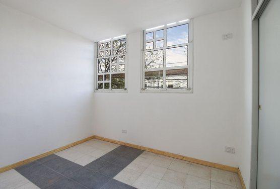 PH en Venta 2 Ambientes Al Frente con Balcón. Lanus Reciclado a Nuevo 1