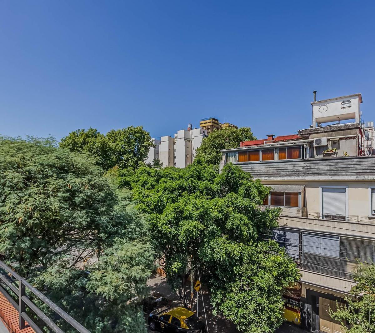 Venta PH 4 Ambientes con Terraza en Villa Mitre 4