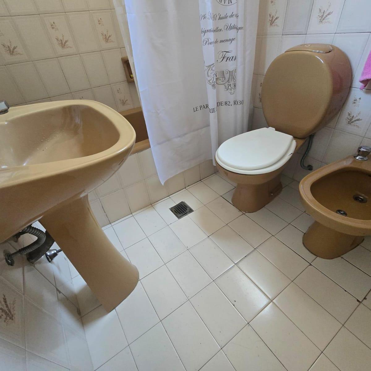 Venta Departamento 3ambientes con patio- San Cristobal
