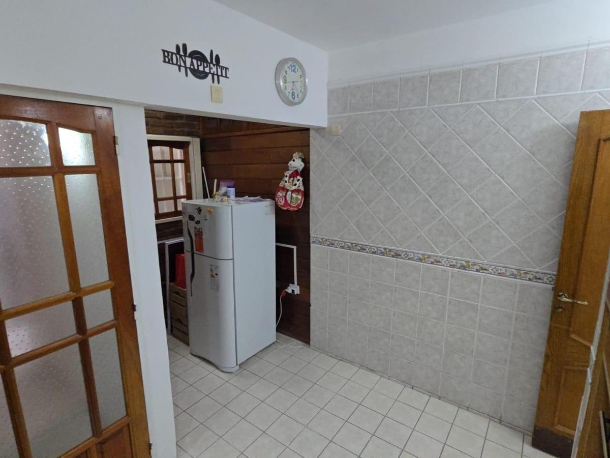 Venta de Casa Tipo Duplex 2 Ambientes en Moron 4