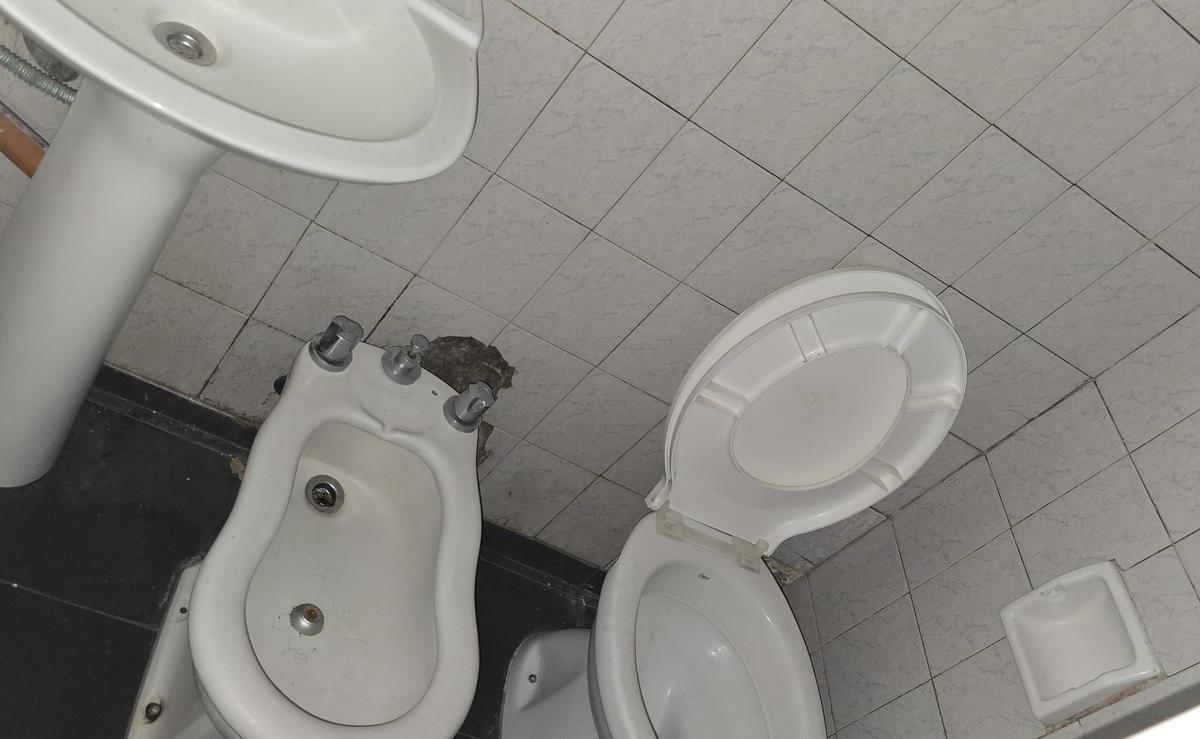 Hotel en Venta Proxima a Uade 3