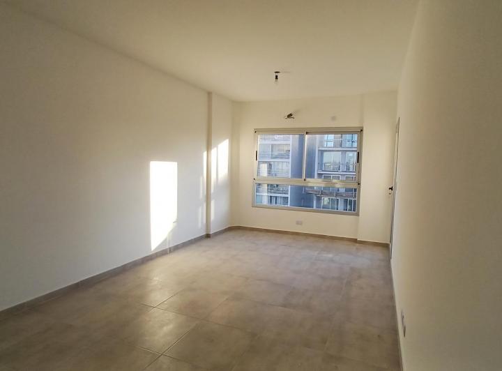 Departamento 3 ambientes-San Martin, 2 baños, 2 balcones, parrilla. Lavadero.Venta 4