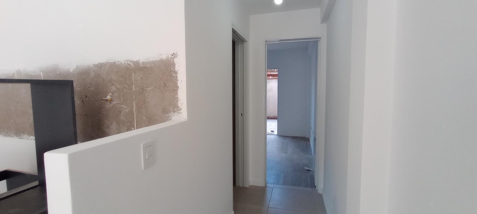Foto de VENTA PH 2 AMBIENTES PLANTA BAJA VILLA LUZURIAGA, imagen 4