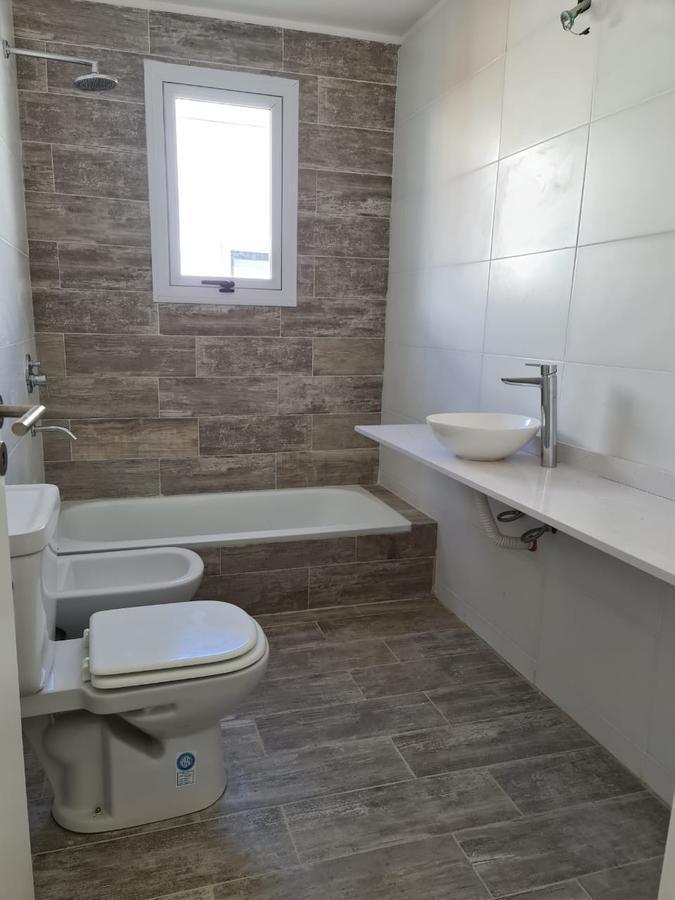 Foto de Casa a estrenar - San Ramiro - Pilar del Este - 4 Ambientes, imagen 2