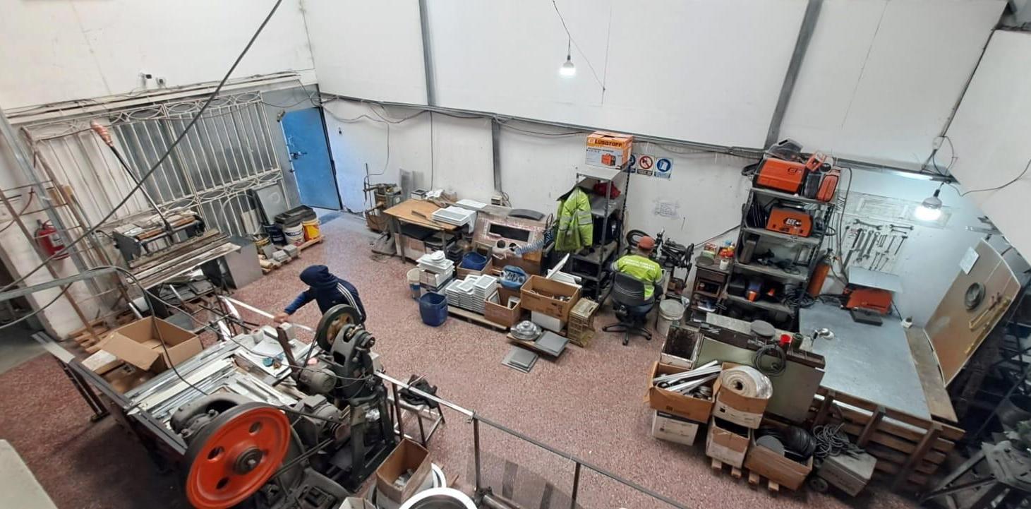 Foto de Depósito en Flores, imagen 5