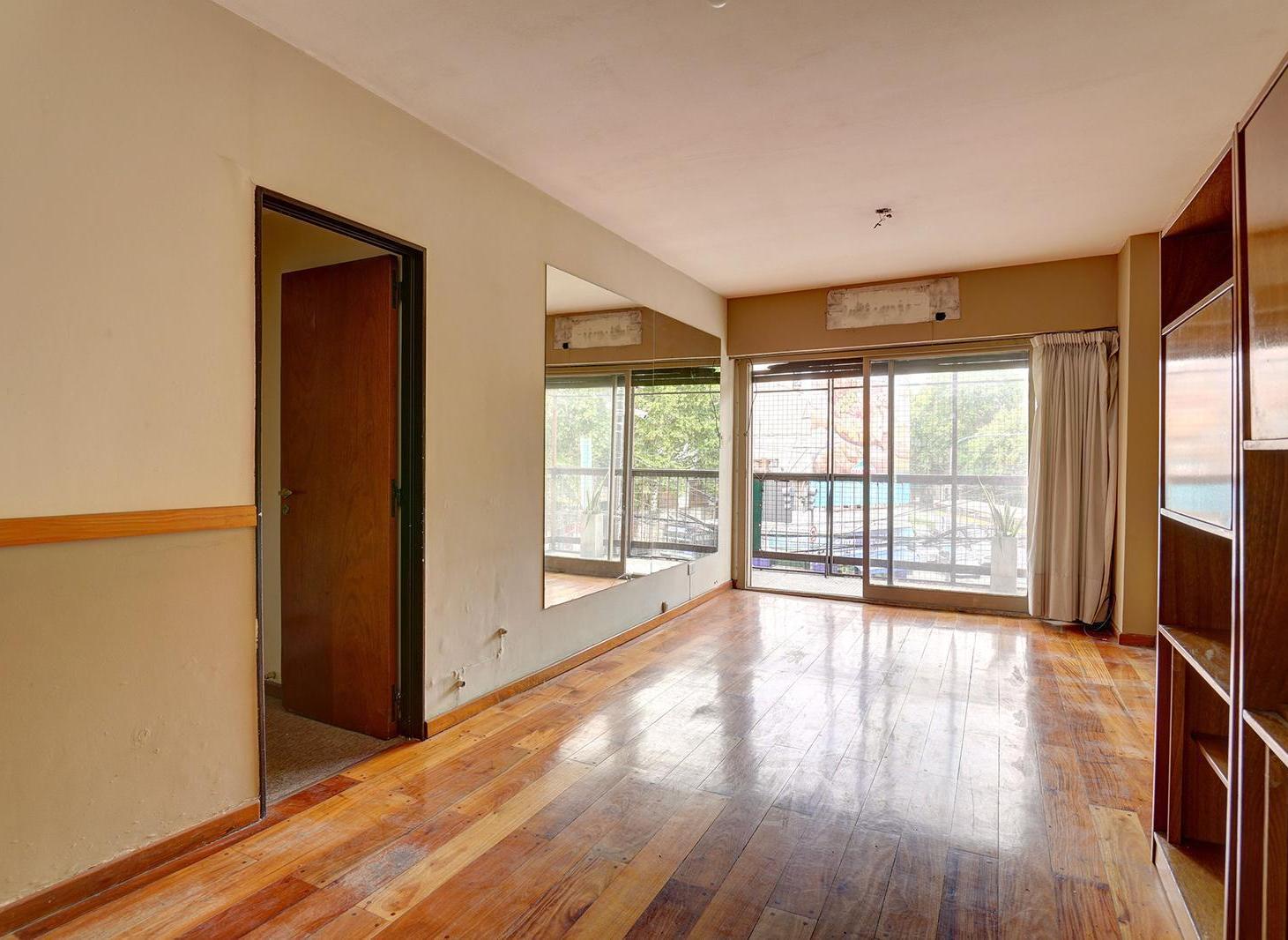 Departamento 4 Ambientes Balcon y Patio venta