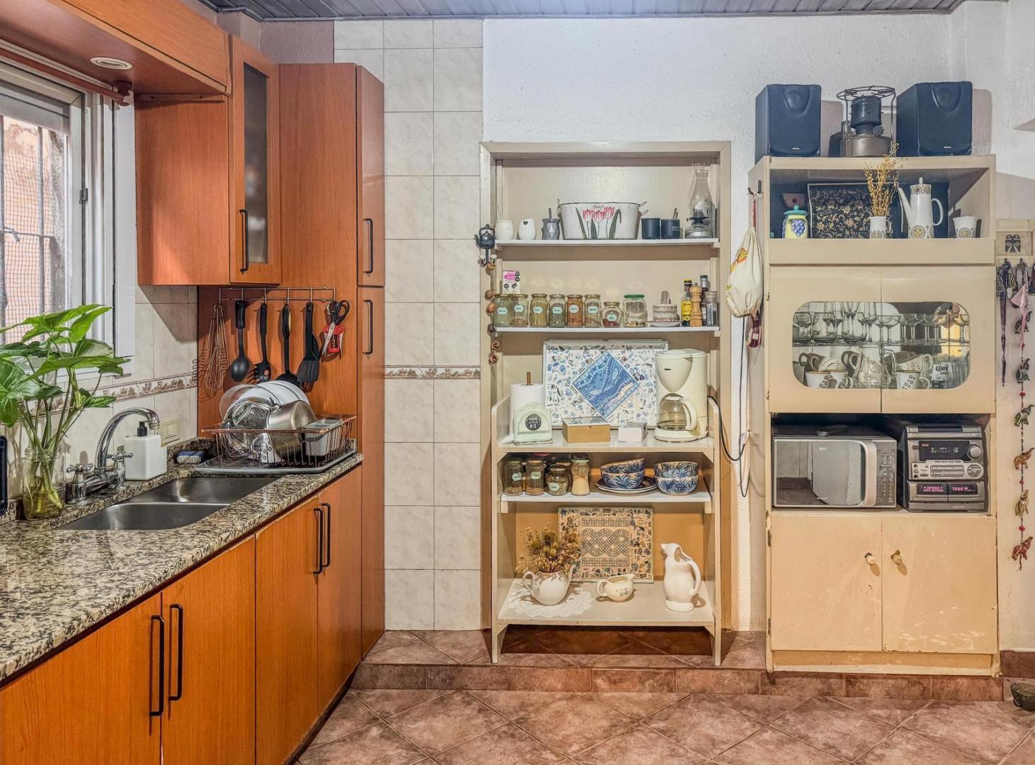 Foto de VENTA PH 4 AMB - JARDÍN Y GARAGE - SIN EXPENSAS - APTO CRÉDITO - SAN, imagen 4