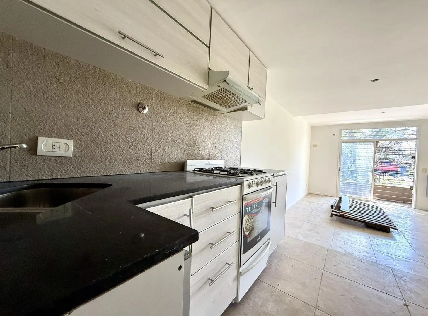 venta - ph - Villa Devoto - triplex - playroom - terraza - patio - lavadero - toilette - 3
