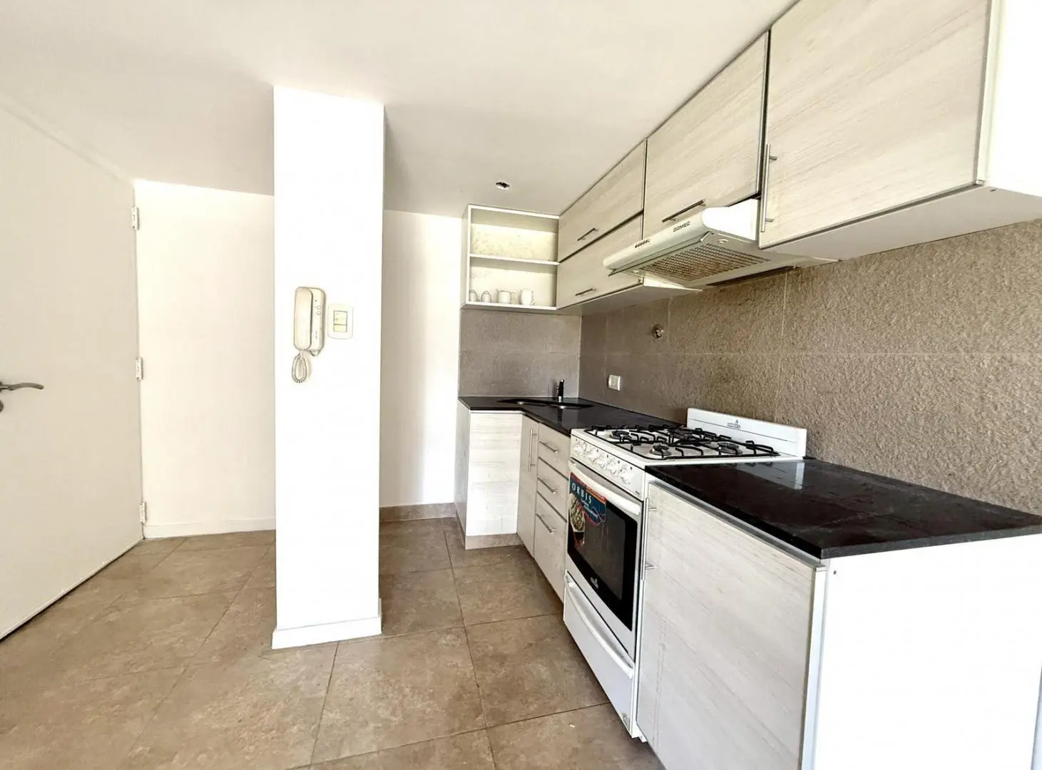 venta - ph - Villa Devoto - triplex - playroom - terraza - patio - lavadero - toilette - 4