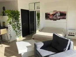 VENTA DEPARTAMENTO CON BALCON Y PUERTA PENTAGONO EN LINIERS 5