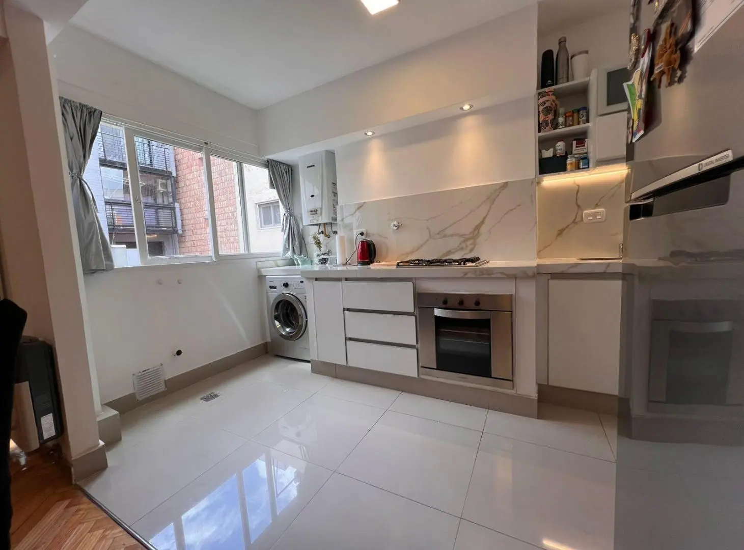 IMPECABLE DEPARTAMENTO DE DOS AMBIENTES EN BELGRANO venta 2