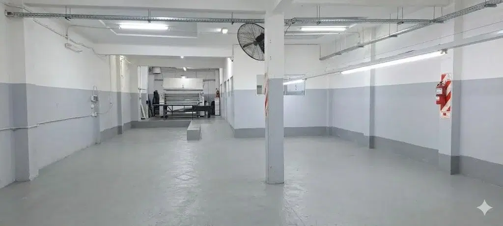 Depósito entrada por doble calle en Villa Martelli en venta 4