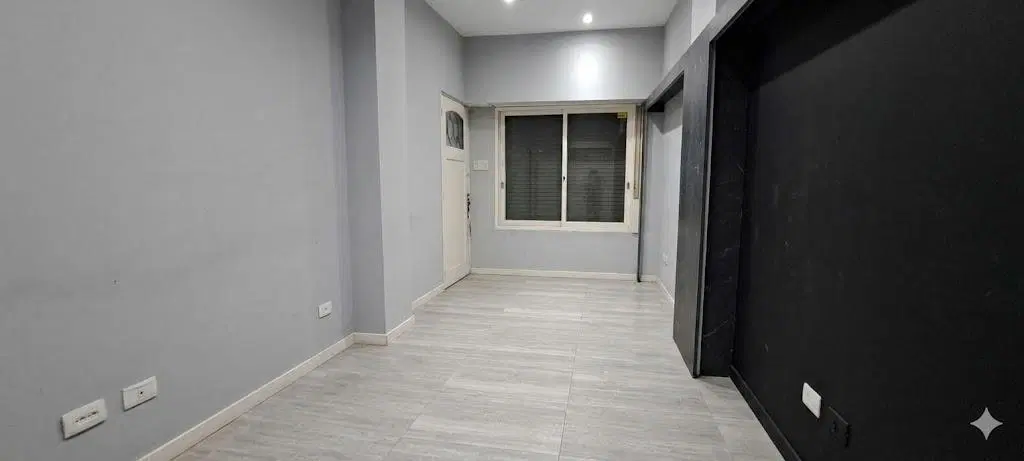 Depósito entrada por doble calle en Villa Martelli en venta 2