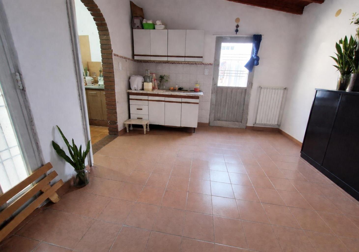 Foto de Casa en Martin Coronado en venta, imagen 2