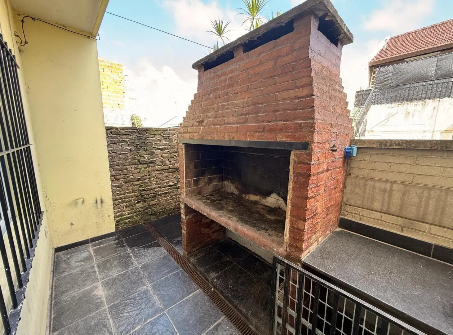 VENTA PH 4 ambientes con PATIO y PARRILLA en Caseros SIN EXPENSAS 3