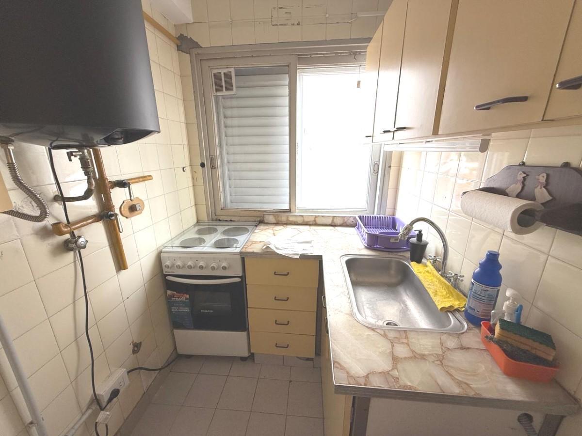 Foto de Departamento 2 amb con cochera en Adrogue centro apto credito en venta, imagen 4